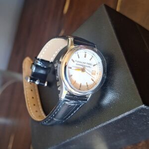 Dollar general/ family dollar ladies watch